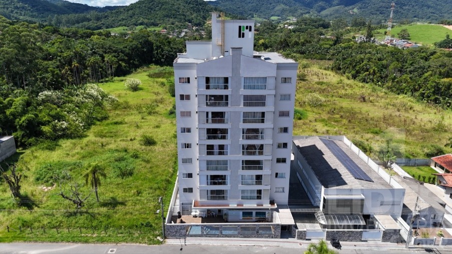 Residencial Tour Blanche