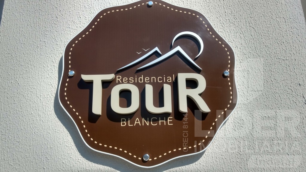 Residencial Tour Blanche