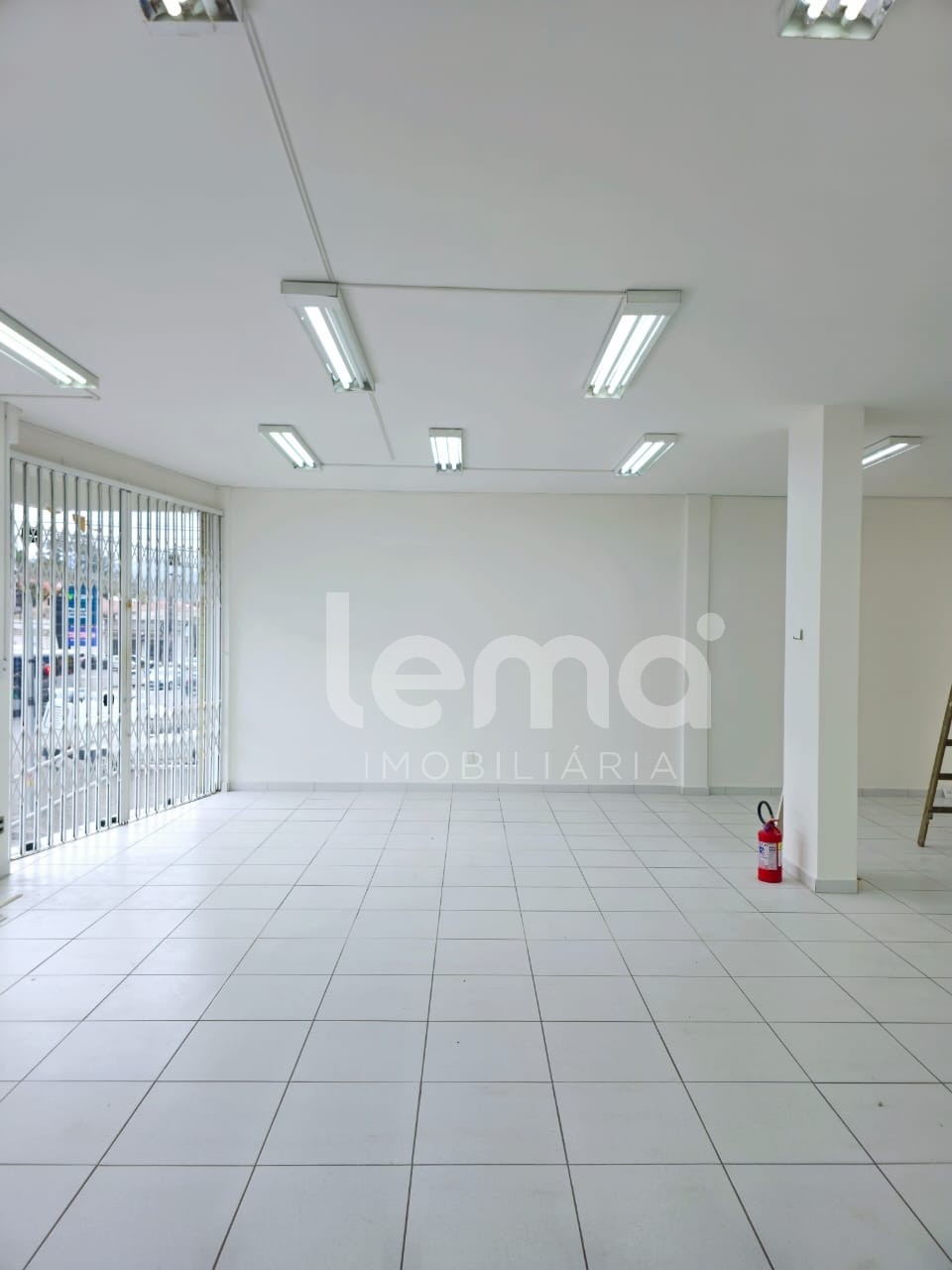 Excelente sala comercial , localizada na Rua Amazonas, Bairro Garcia! — foto 6