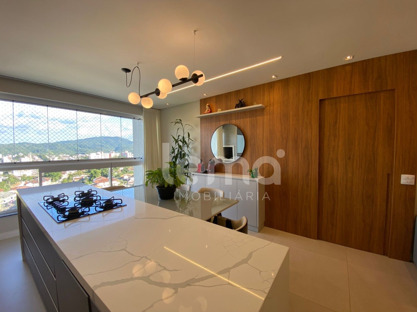 Apartamento semimobiliado com 3 dormitórios sendo 1 suíte no bairro Escola Agrícola, em Blumenau. — foto 3