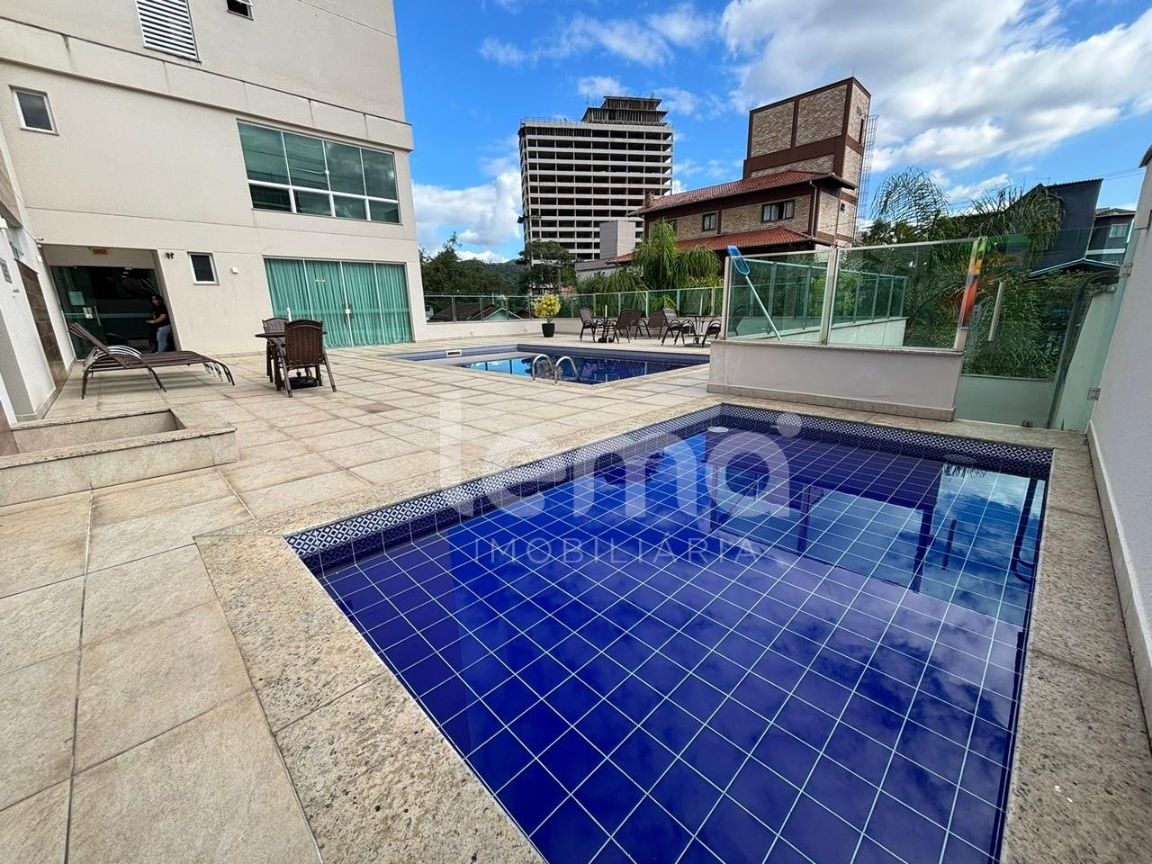 Apartamento mobiliado e equipado com Duas Suítes no Residencial Suiça - Bairro Vila Nova! — foto 3