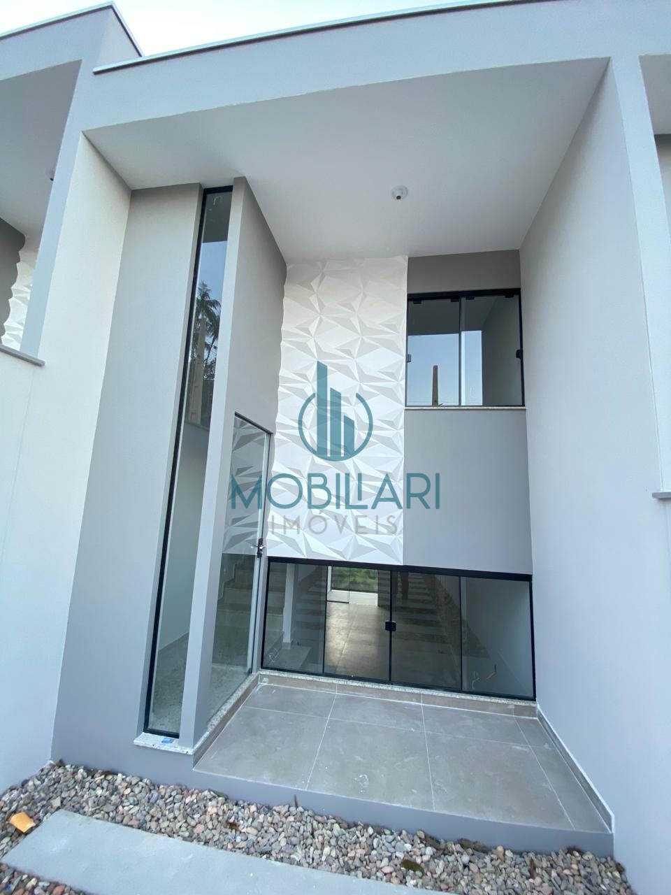 Incrível Sobrado com 2 Dormitórios, 2 Vagas de Garagem, e Ampla Área nos Fundos! — foto 4