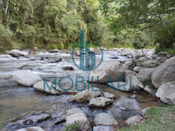 Excelente Oportunidade na Nova Rússia - Casa com Riacho e Energia Solar Usina Fotovoltaica - Geração de Energia própria! — foto 4