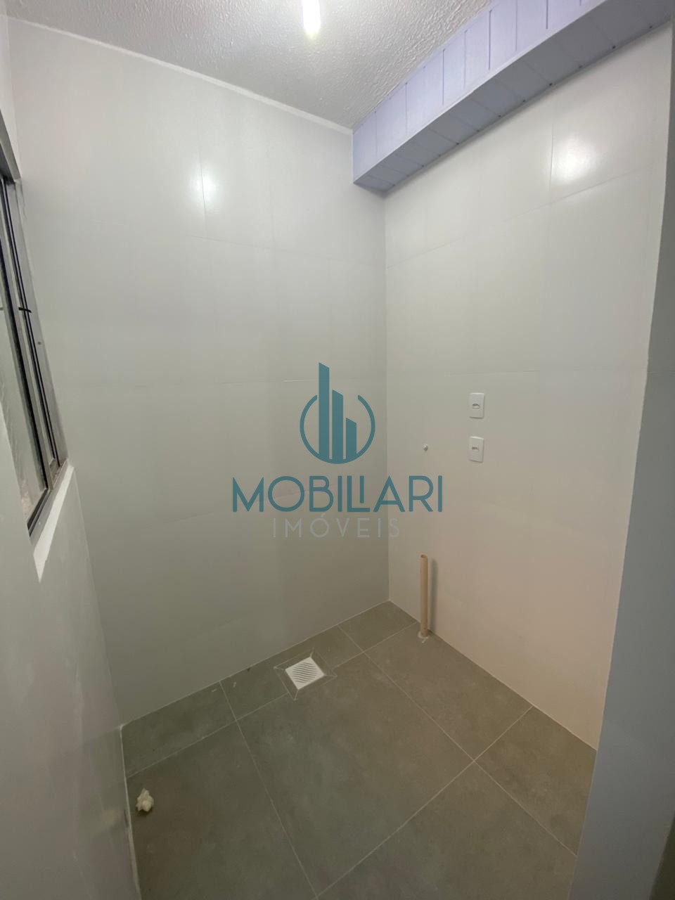 Apartamento 2 Dormitórios Todo Reformado no Bairro Boa Vista 5minutos do Centro de Blumenau — foto 7