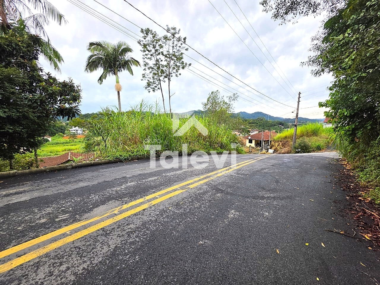 Oportunidade Estratégica em Pomerode: Terreno com Projeto e Alvará de Construção Aprovado — foto 3