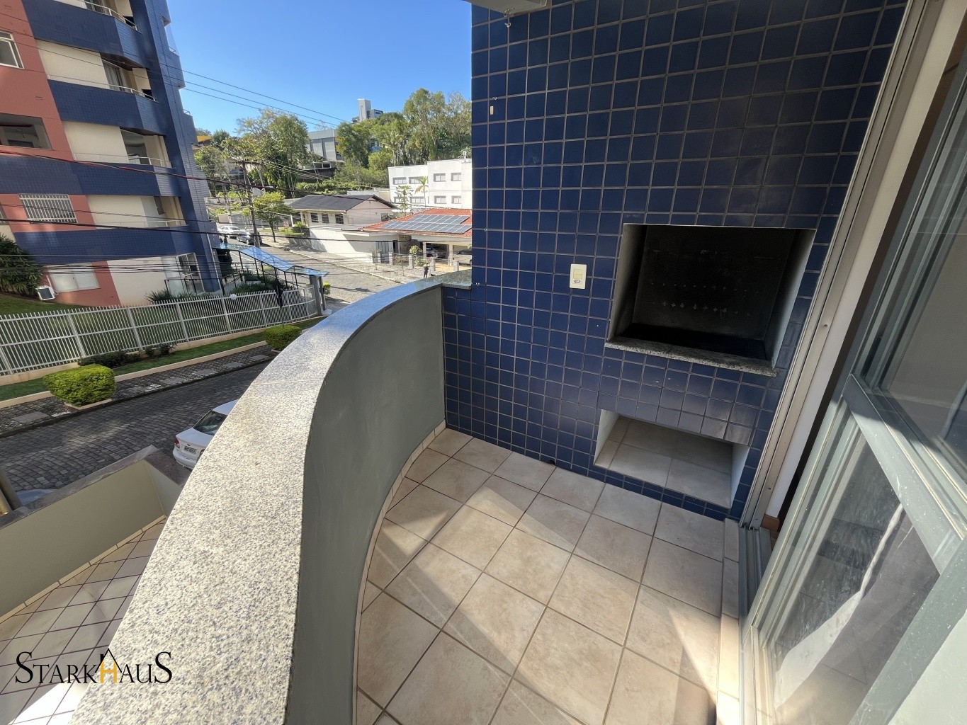EM DESOCUPAÇÃO!!! Belíssimo apartamento para locação no Bairro Vila Nova em Blumenau!!! — foto 3