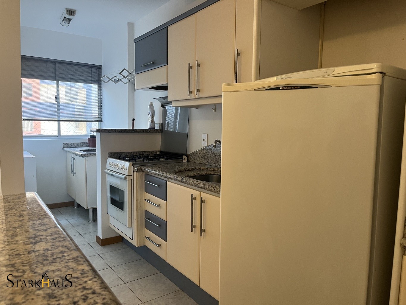 EM DESOCUPAÇÃO!!! Belíssimo apartamento para locação no Bairro Vila Nova em Blumenau!!! — foto 6