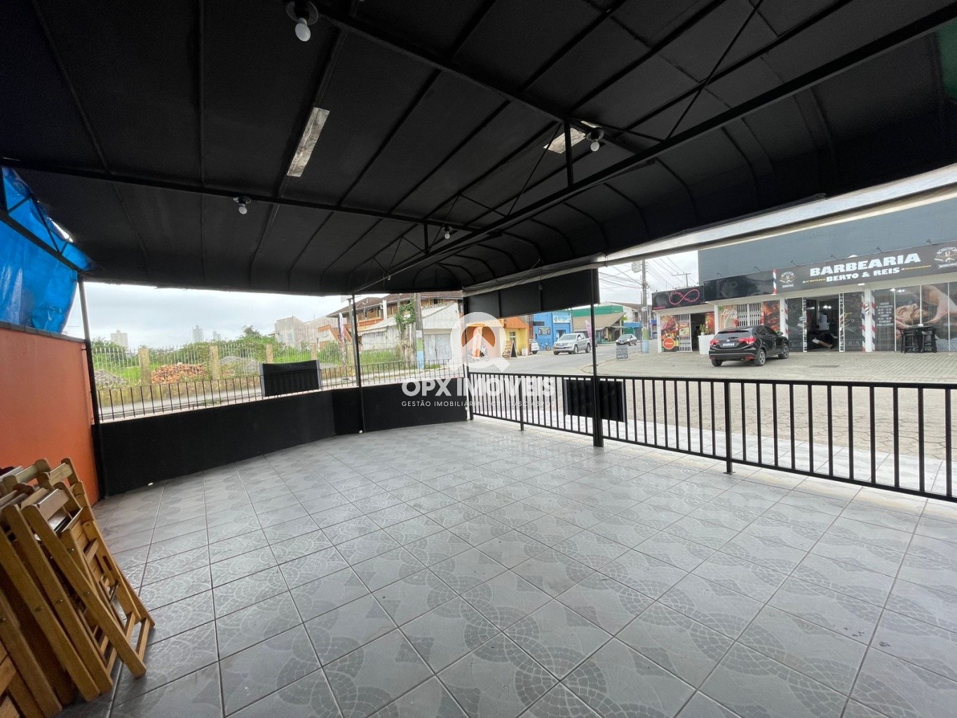 Imóvel Comercial a Venda na Rua João de Deus Carvalho no Bairro Santo Antônio em Balneário Piçarras - foto 1