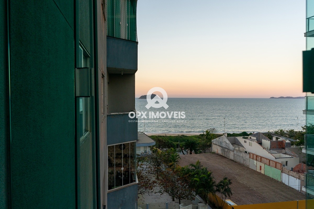 Apartamento Mobiliado a 1 Quadra do Mar no Centro de Balneário Piçarras - foto 1