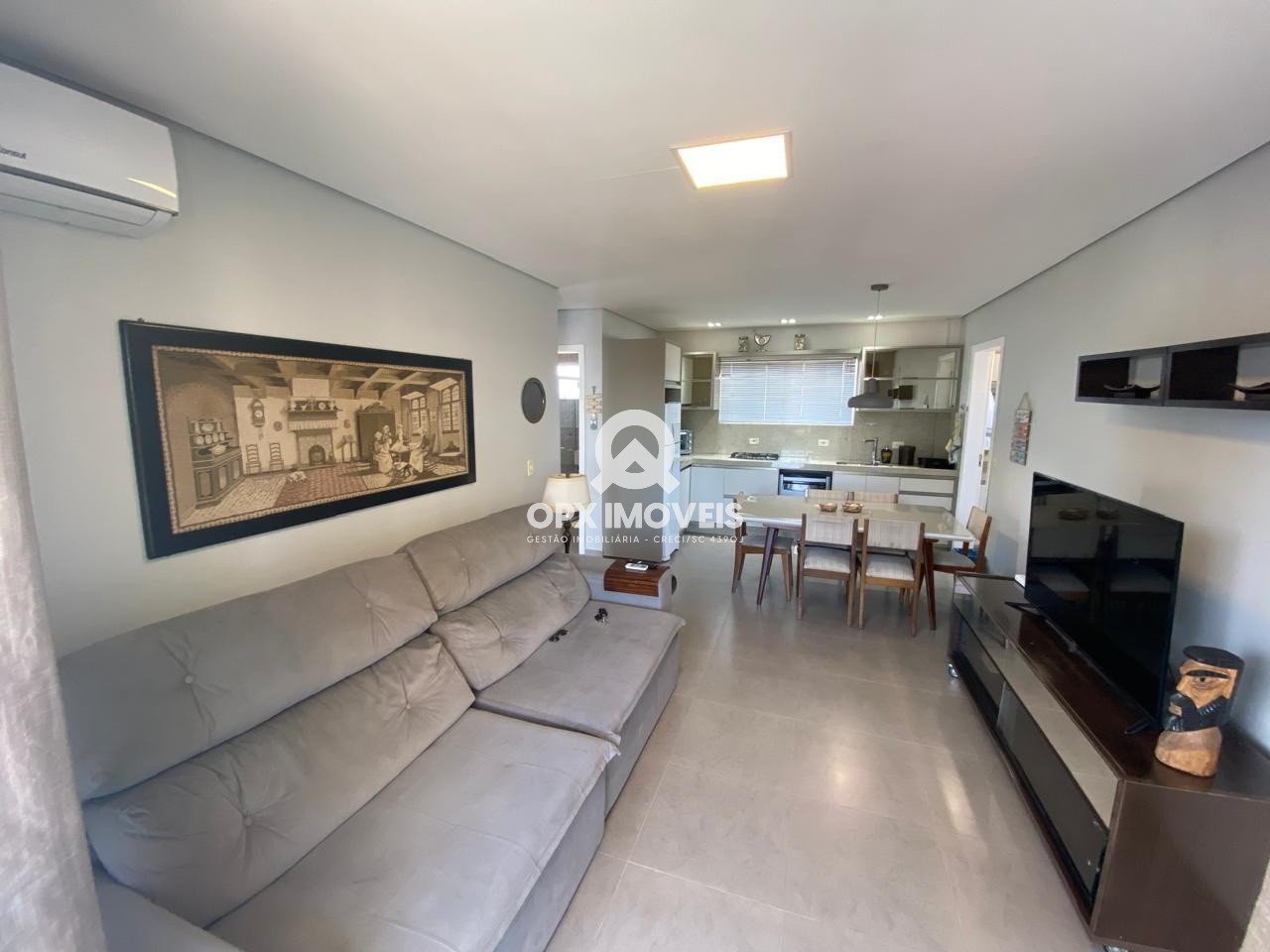 Apartamento Mobiliado com Vista Mar à Venda em Balneário Piçarras | 2 Quartos, Suíte e Alta Rentabilidade Airbnb - foto 1