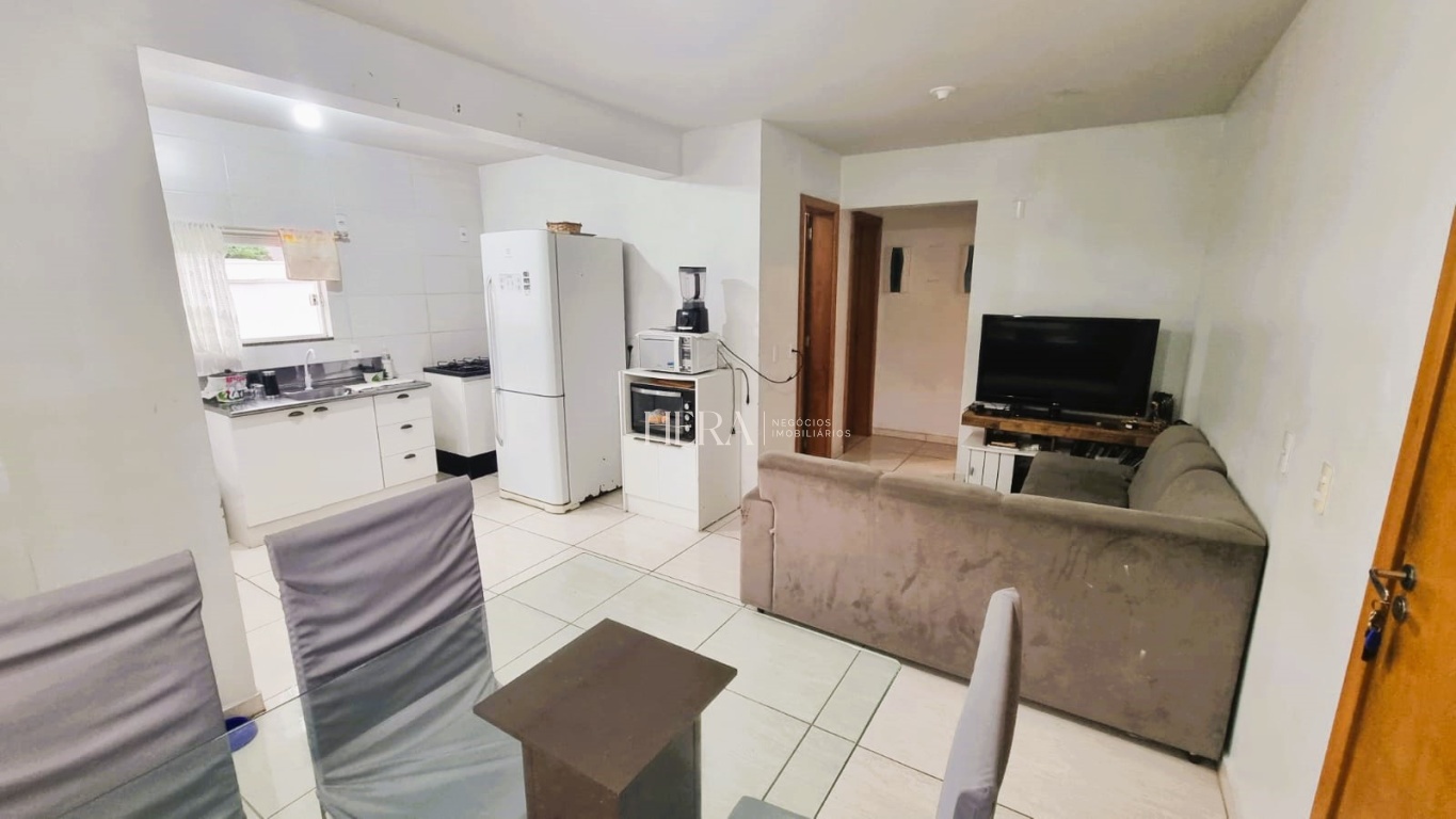 Apartamento semimobiliado em ótima localização no bairro Fortaleza! - foto 1