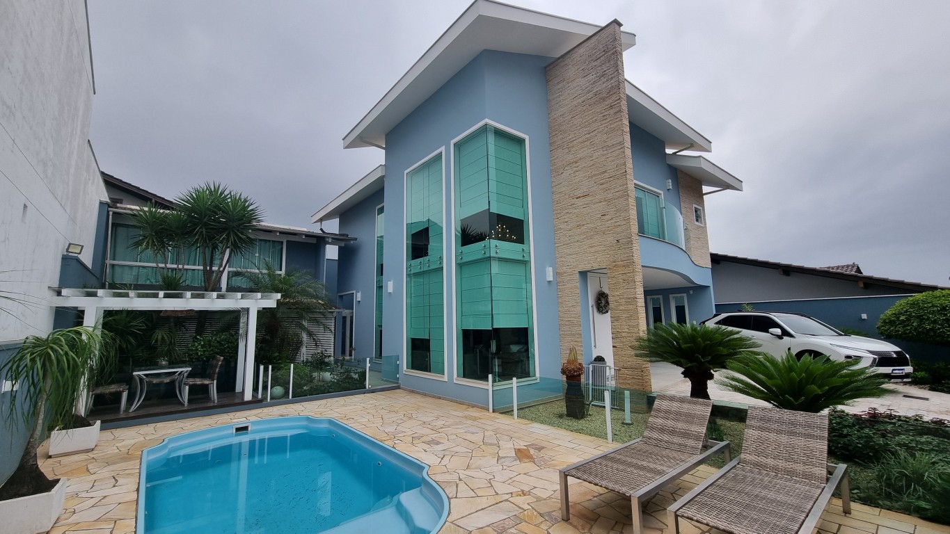 Casa finamente mobiliada e decorada a venda no bairro Itoupava Norte - foto 1