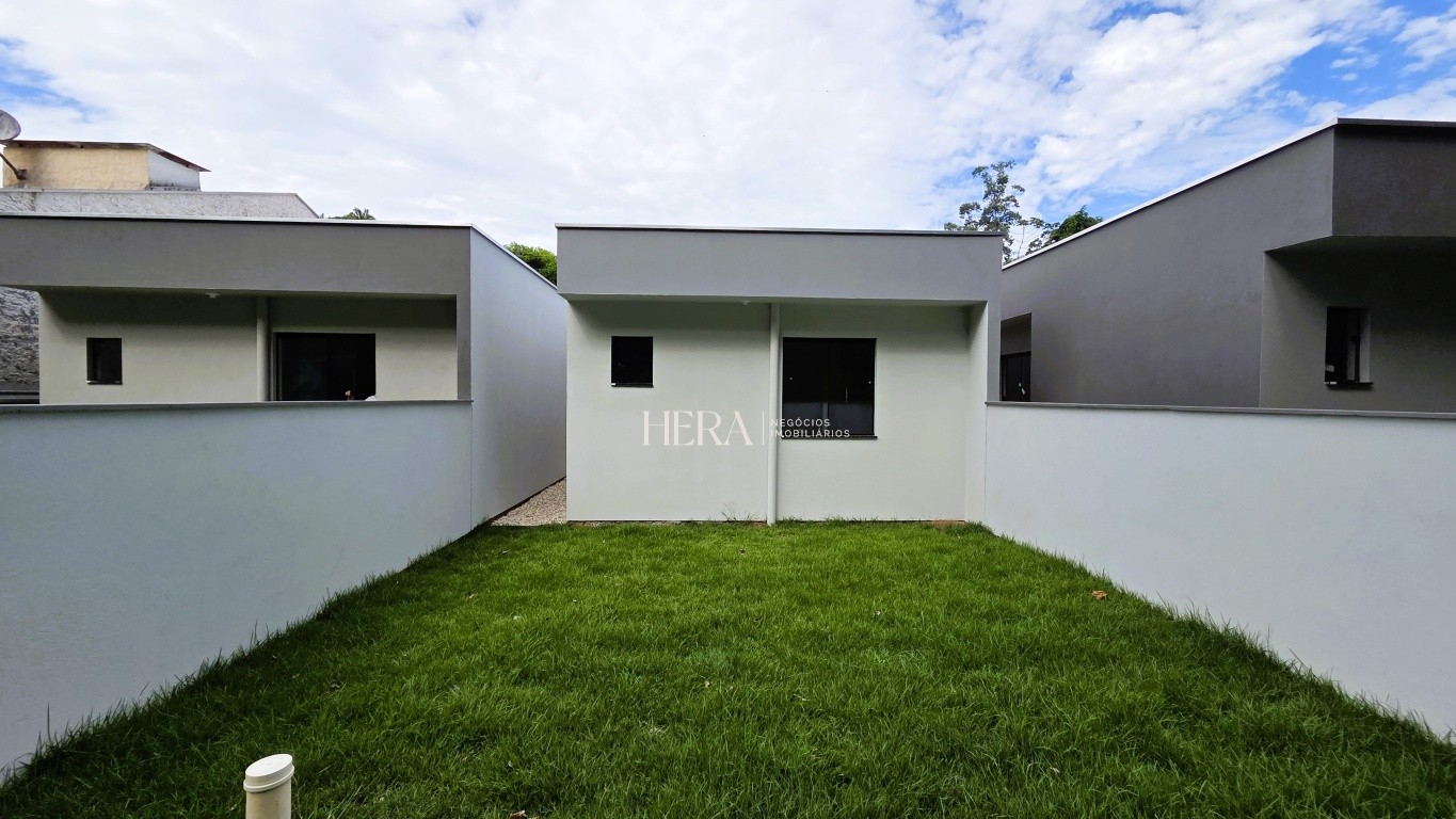 Casa a venda no bairro Itoupava Central com 2 quartos sendo 1 suíte. Casa moderna e com estilo. — foto 3