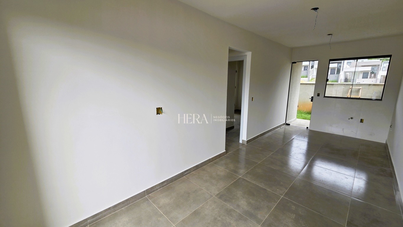 Casa térrea geminada com 02 dormitórios a venda no bairro Itoupava Central ! — foto 5