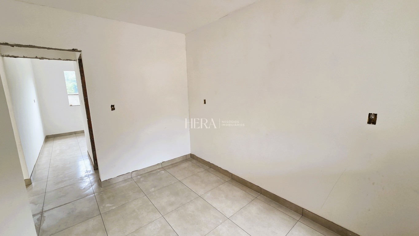 Casa térrea geminada com 02 dormitórios a venda no bairro Itoupava Central ! — foto 7