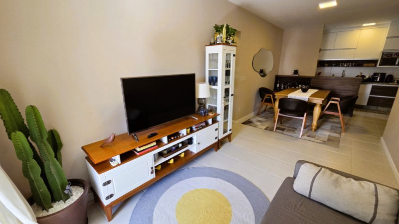Apartamento semimobiliado 02 dormitórios com 01 suíte a poucos metros do parque Vila Germânica em Blumenau! — foto 3
