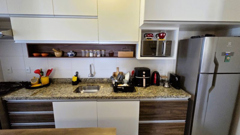 Apartamento semimobiliado 02 dormitórios com 01 suíte a poucos metros do parque Vila Germânica em Blumenau! — foto 6