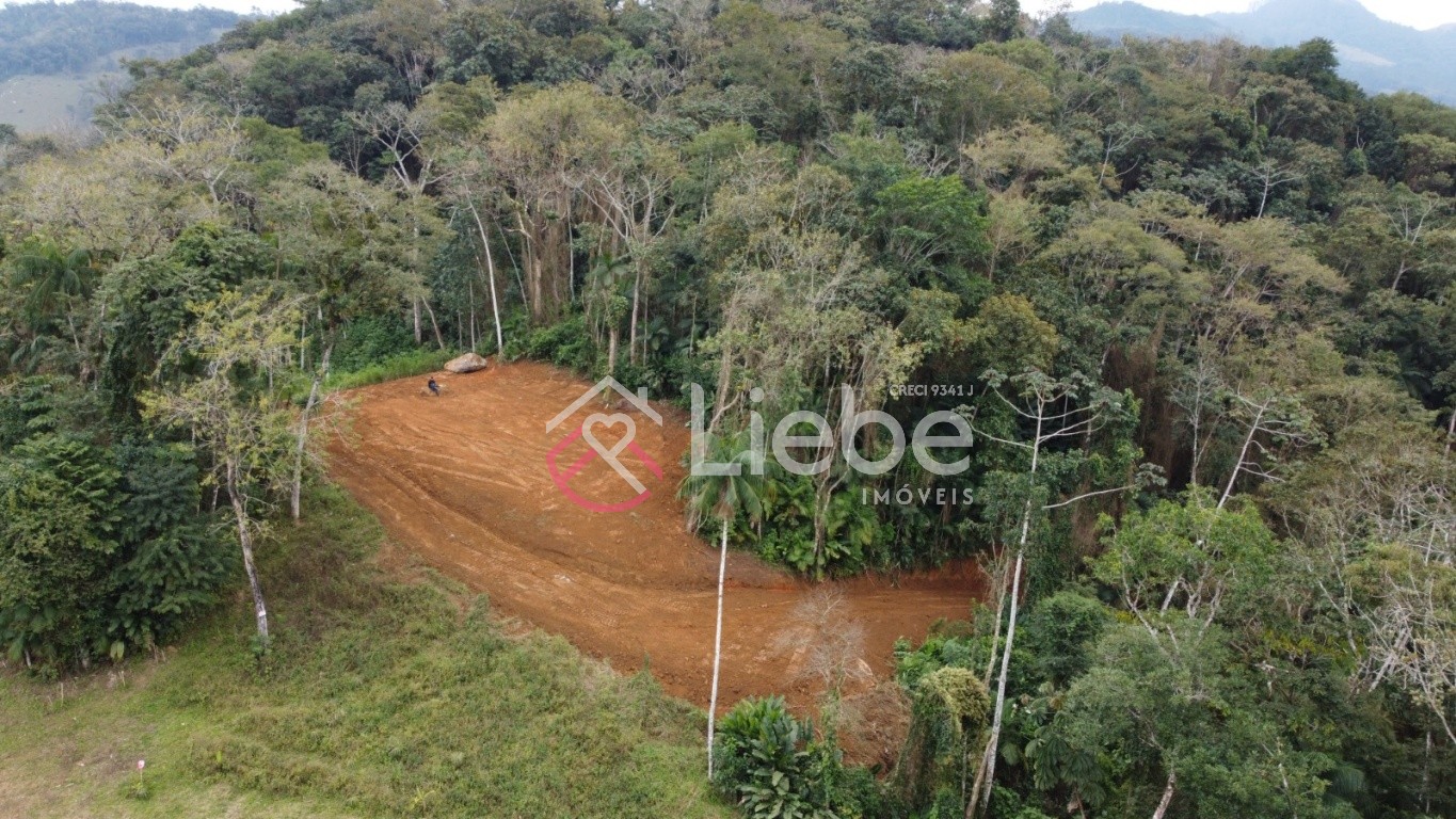 Ótimo terreno no bairro de Pomerode Fundos na cidade de Pomerode com 20.004,06m, fazendo frente em 26,51 metros. - foto 1
