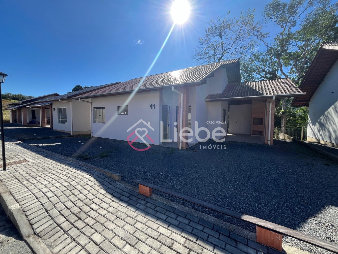 Lindas casas novas, no condomínio Residencial Ecohaus, com 3 dormitórios sendo uma suíte, com 107,93 m, localizado no Bairro Pomerode Fundos, na cidade de Pomerode. - foto 1