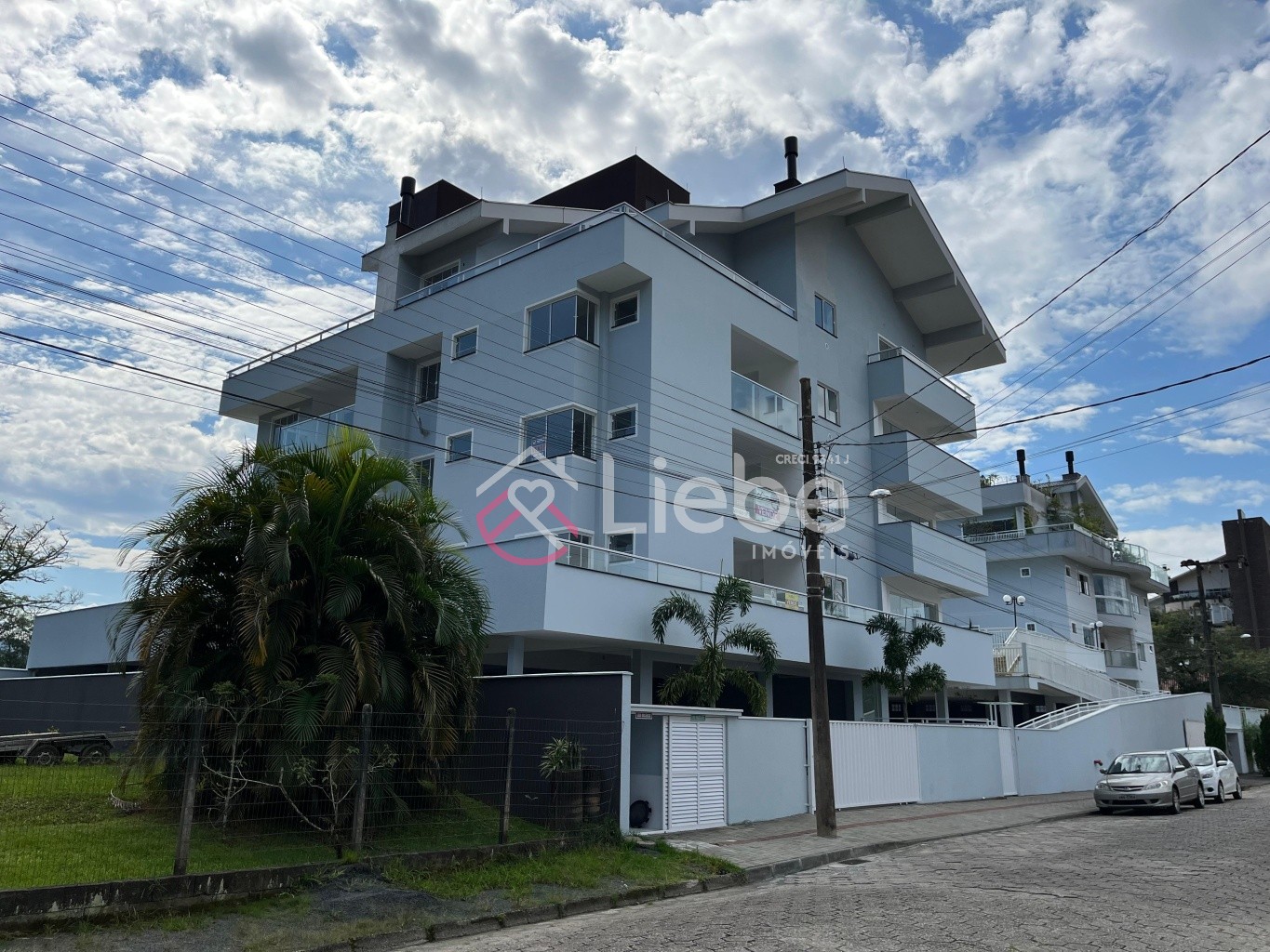 Lindo apartamento, com excelente localização, no Residencial Ágata Bloco B, 2 dormitórios, no centro da cidade de Pomerode. — foto 3