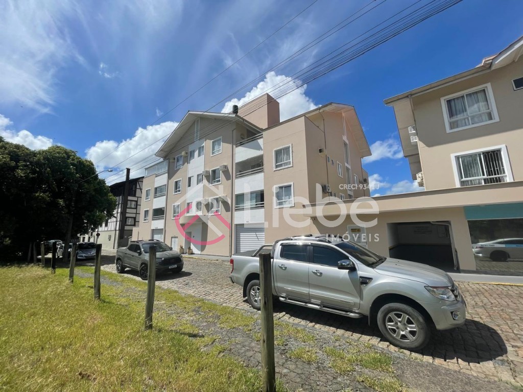 Linda COBERTURA localizada no Condomínio Residencial Atenas no Bairro Centro na cidade de Pomerode com área privativa de 117,04 m. — foto 3