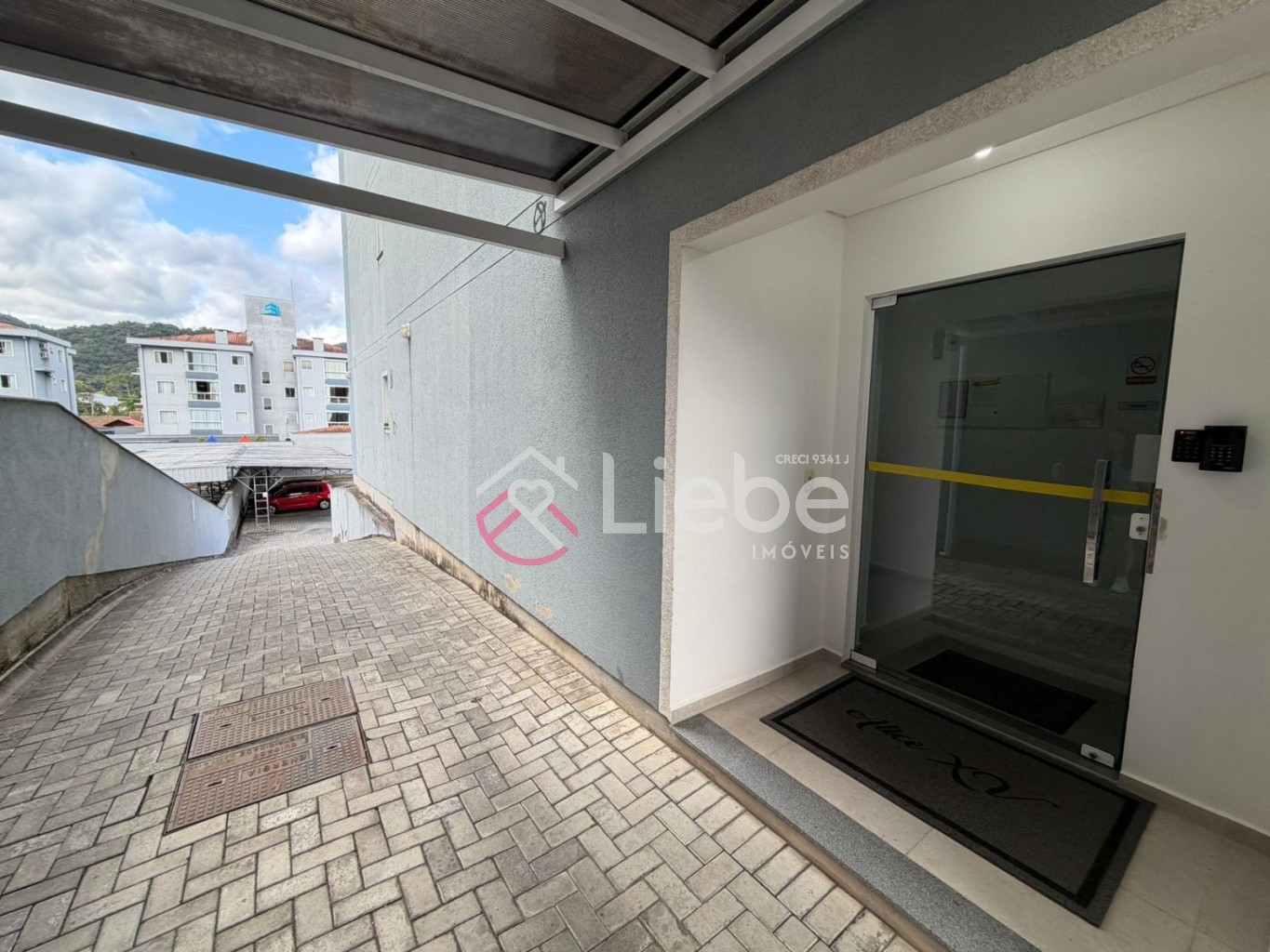 Ótimo Apartamento MOBILIADO no Condomínio RESIDENCIAL ALICE XV no primeiro pavimento com 66,11m de área privativa no bairro Centro na cidade de Pomerode. — foto 4