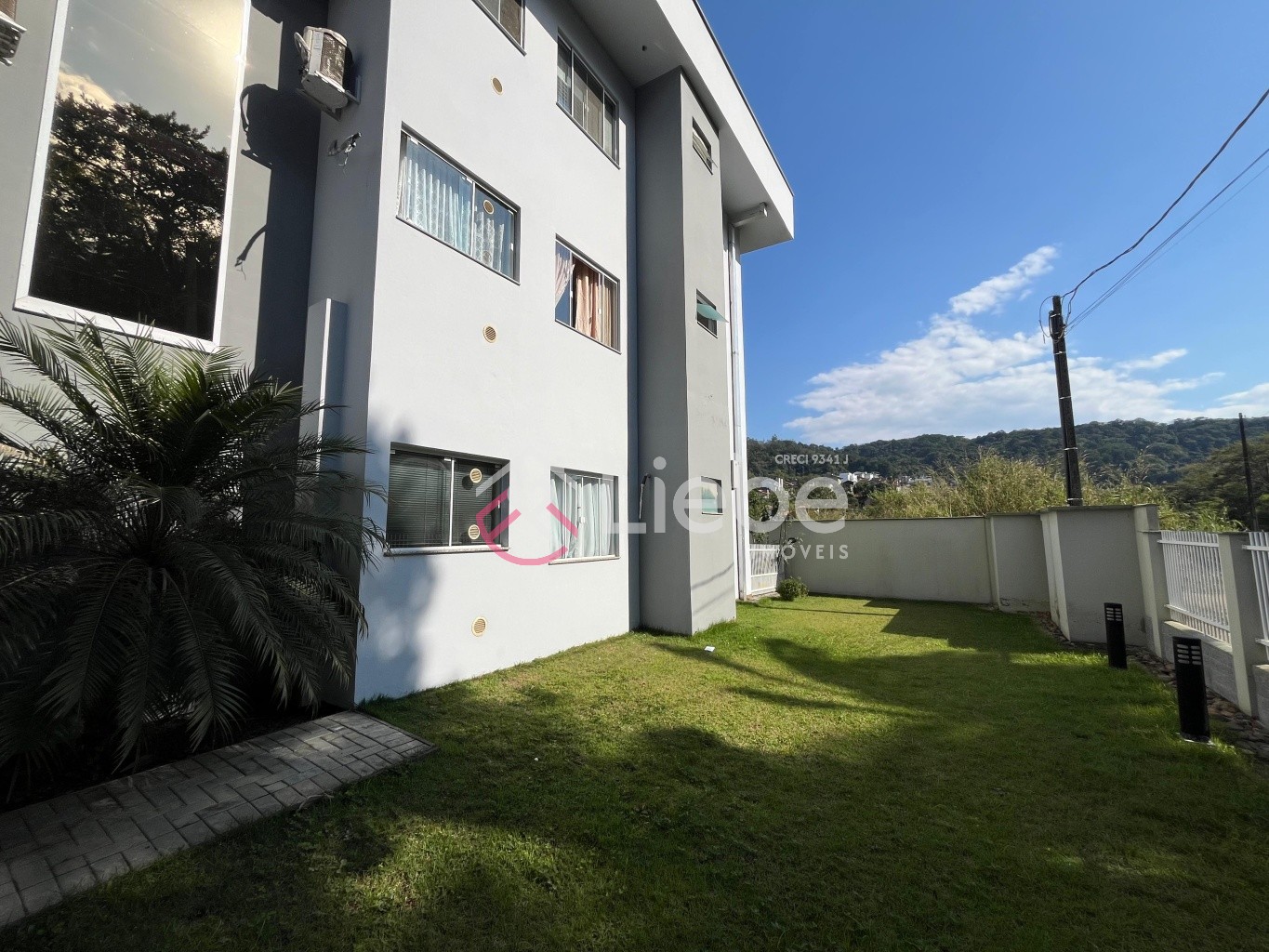 Lindo apartamento Semi Mobiliado no Condomínio Residencial Farol das Estrelas no primeiro pavimento com 61,49m de área privativa no bairro Ribeirão Areia na cidade de Pomerode. — foto 2