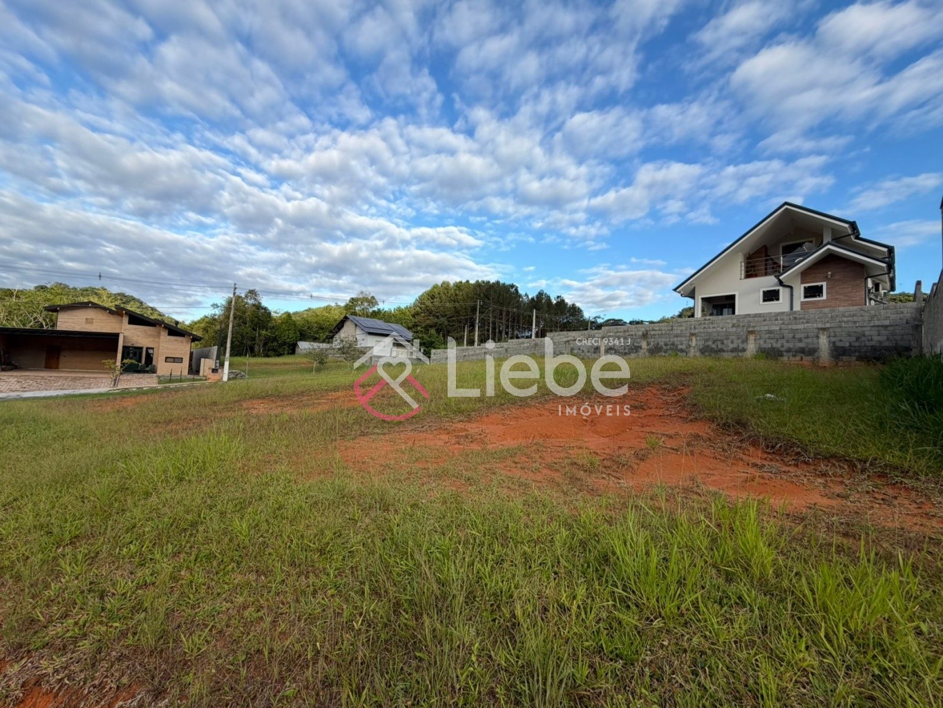 Terreno Lindo de Esquina no Residencial Green Park no Bairro Ribeirão Herdt em Pomerode com 526,27m, fazendo frente (esquina) em 44,57 metros. — foto 3