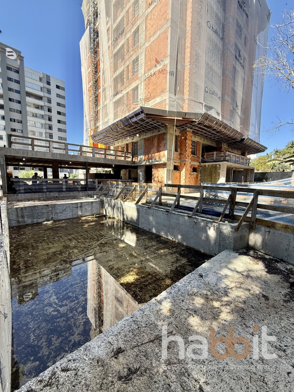 Apartamento Garden (terraço) alto padrão em construção no Ed Reserva com entrega Outubro/2026 sendo 3 suítes e lazer completo na Vila Nova, Blumenau - foto 1