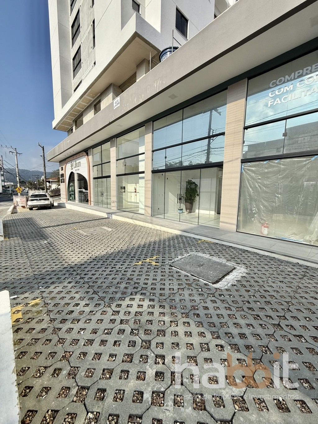 Loja/Sala Comercial Térrea no Bairro Água Verde em Blumenau com 62,40 m2 com estacionamento para clientes. — foto 3