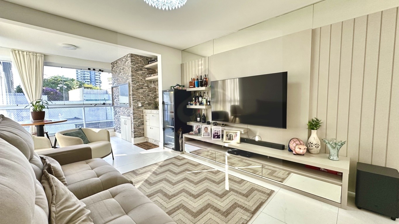 Apartamento sofisticado, totalmente mobiliado e equipado! - foto 1