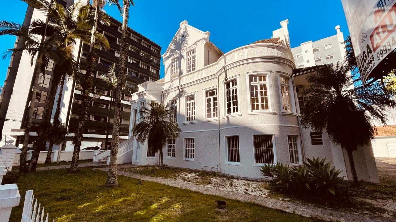 Casa Comercial para Locação no Centro de Blumenau - Em Frente ao Hospital Santa Isabel — foto 3