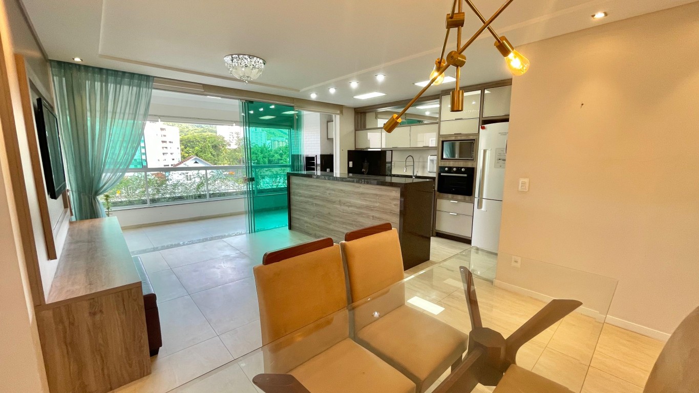 Locação - Apartamento Mobiliado com Suíte e Closet no Bairro Velha — foto 2