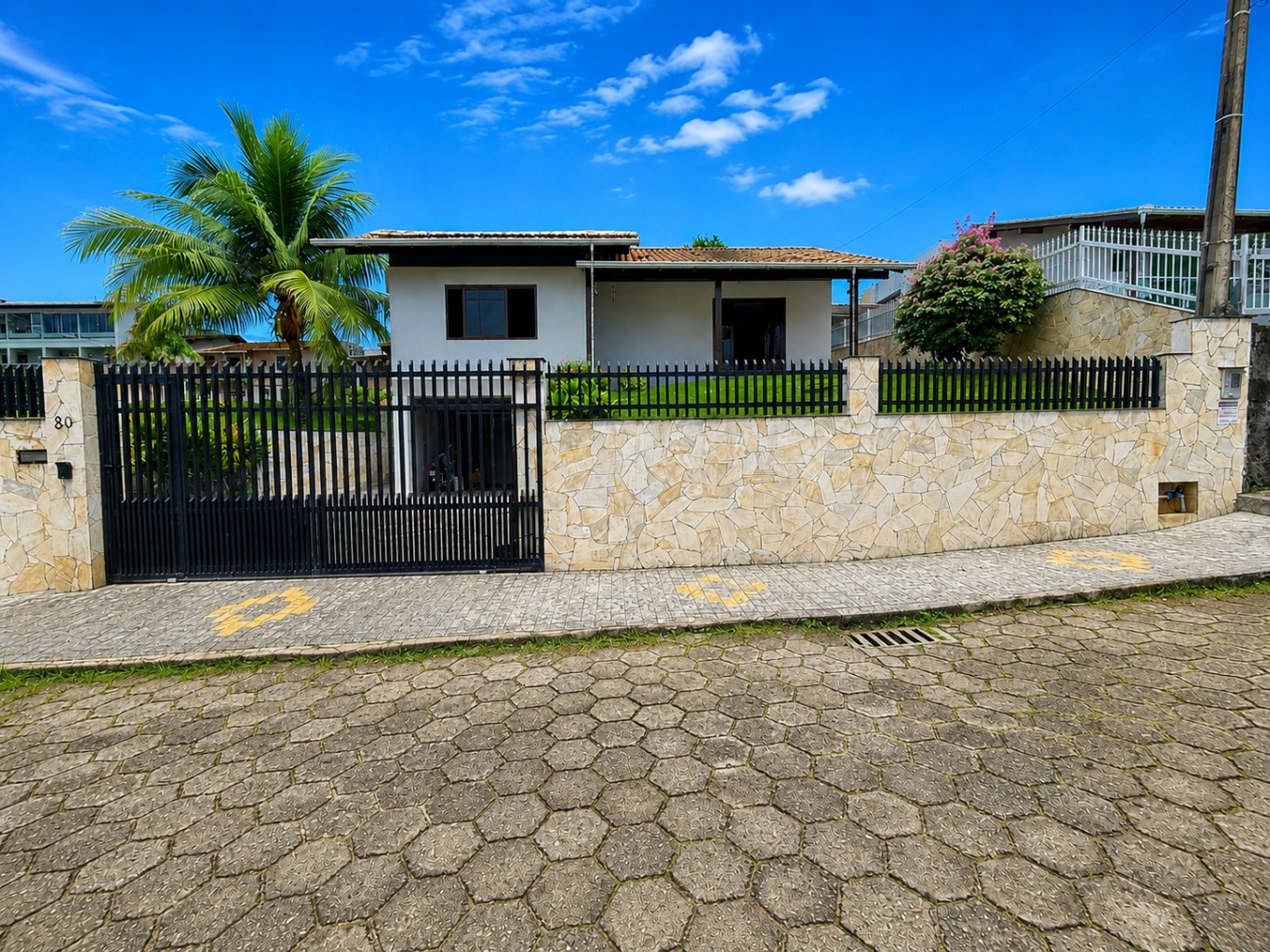 Casa completa com piscina no Bairro Água Verde — foto 5