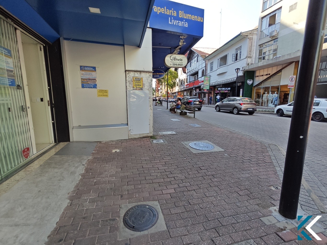 Excelente Sala Comercial na Rua XV de Novembro / Blumenau - 70m - Pronta para seu Negócio — foto 5