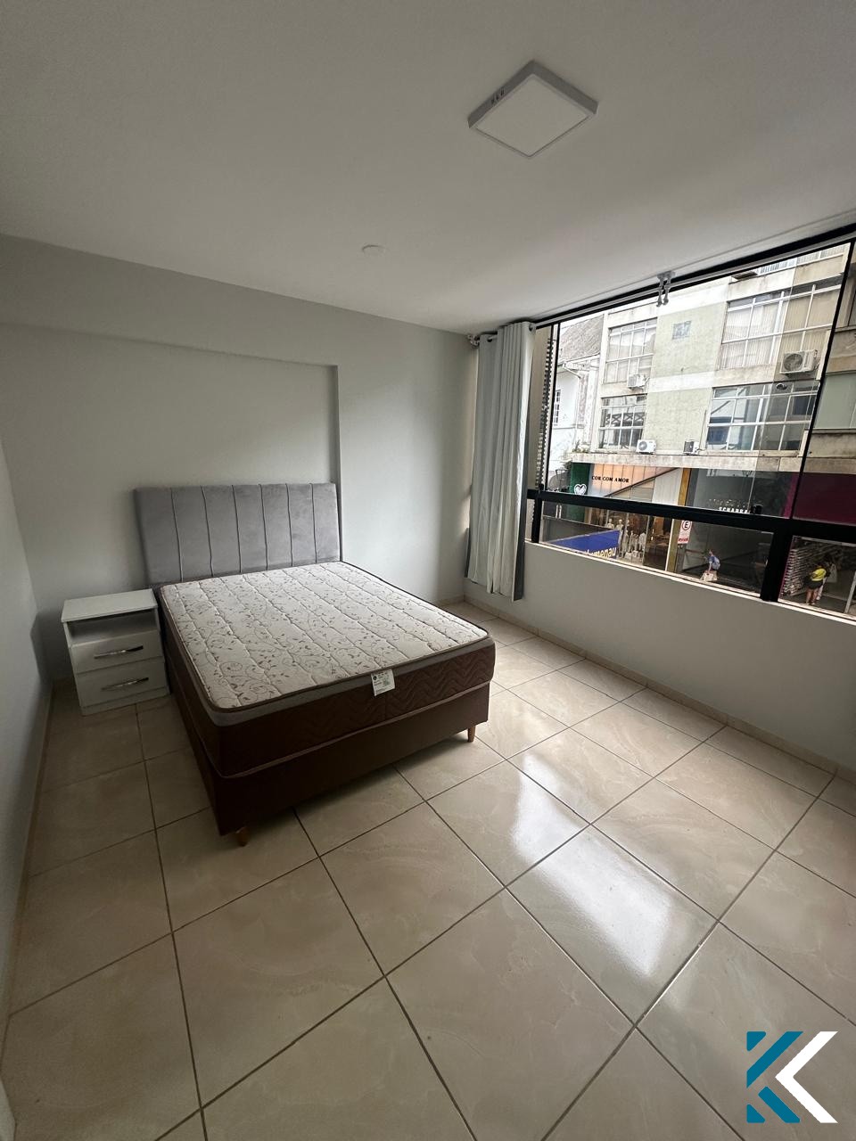 **Apartamento para locação no Centro de Blumenau - Rua XV de Novembro** — foto 2