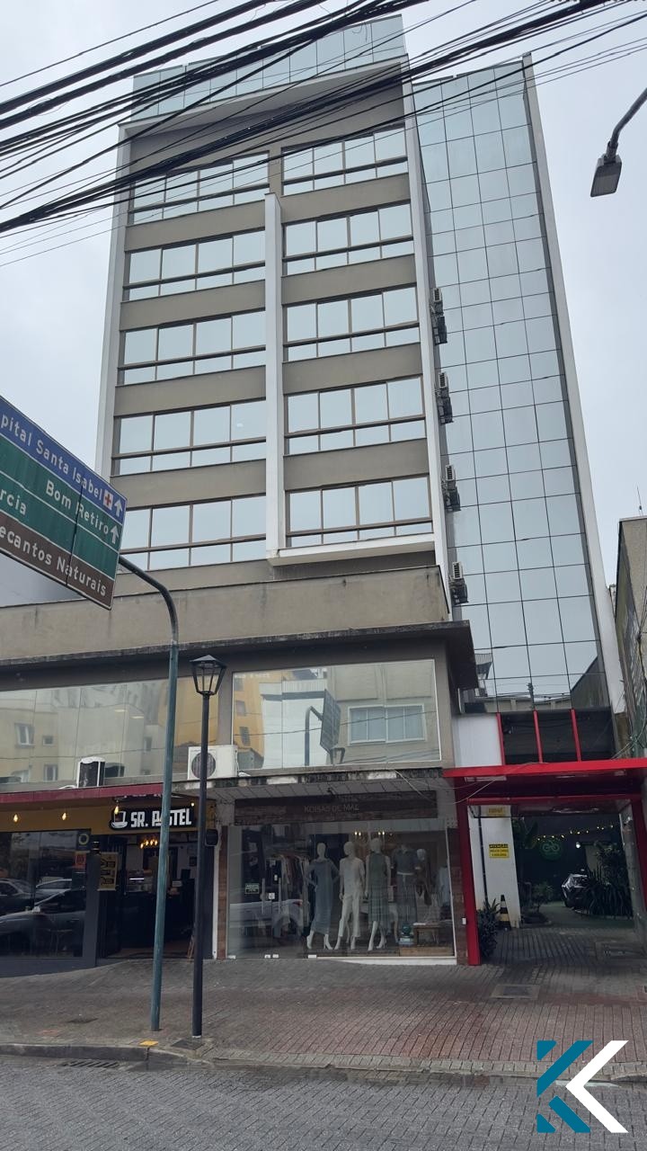 **Loft totalmente mobiliado na Rua Floriano Peixoto, Centro de Blumenau** — foto 3
