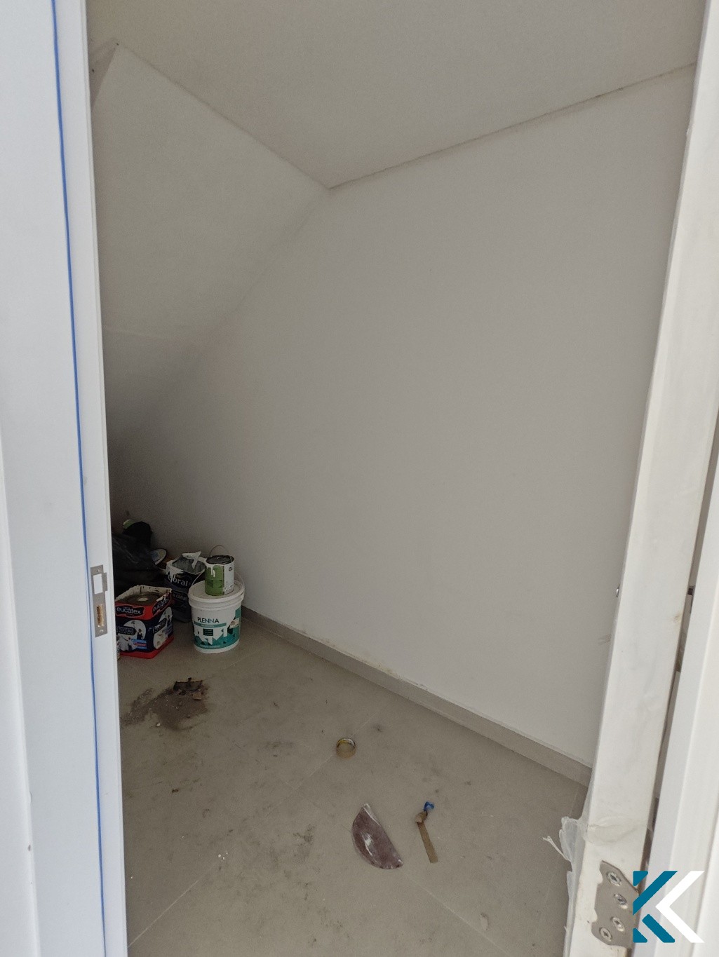 Sobrado Amplo com 3 Dormitórios, 4 Vagas e Área de Festas - Bairro Velha — foto 6