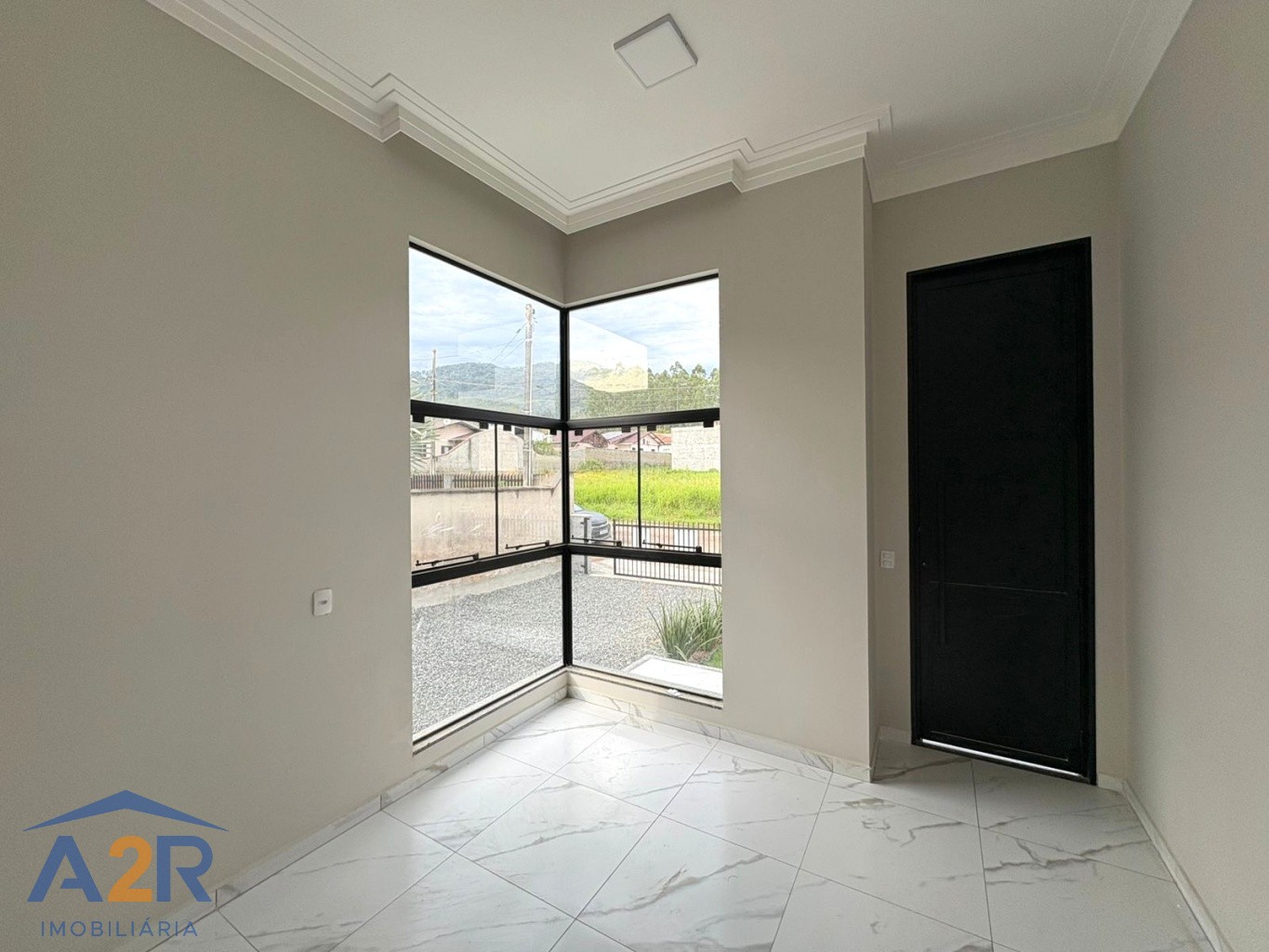 Casa Moderna e Bem Localizada no Bairro Estrada das Areias — foto 5