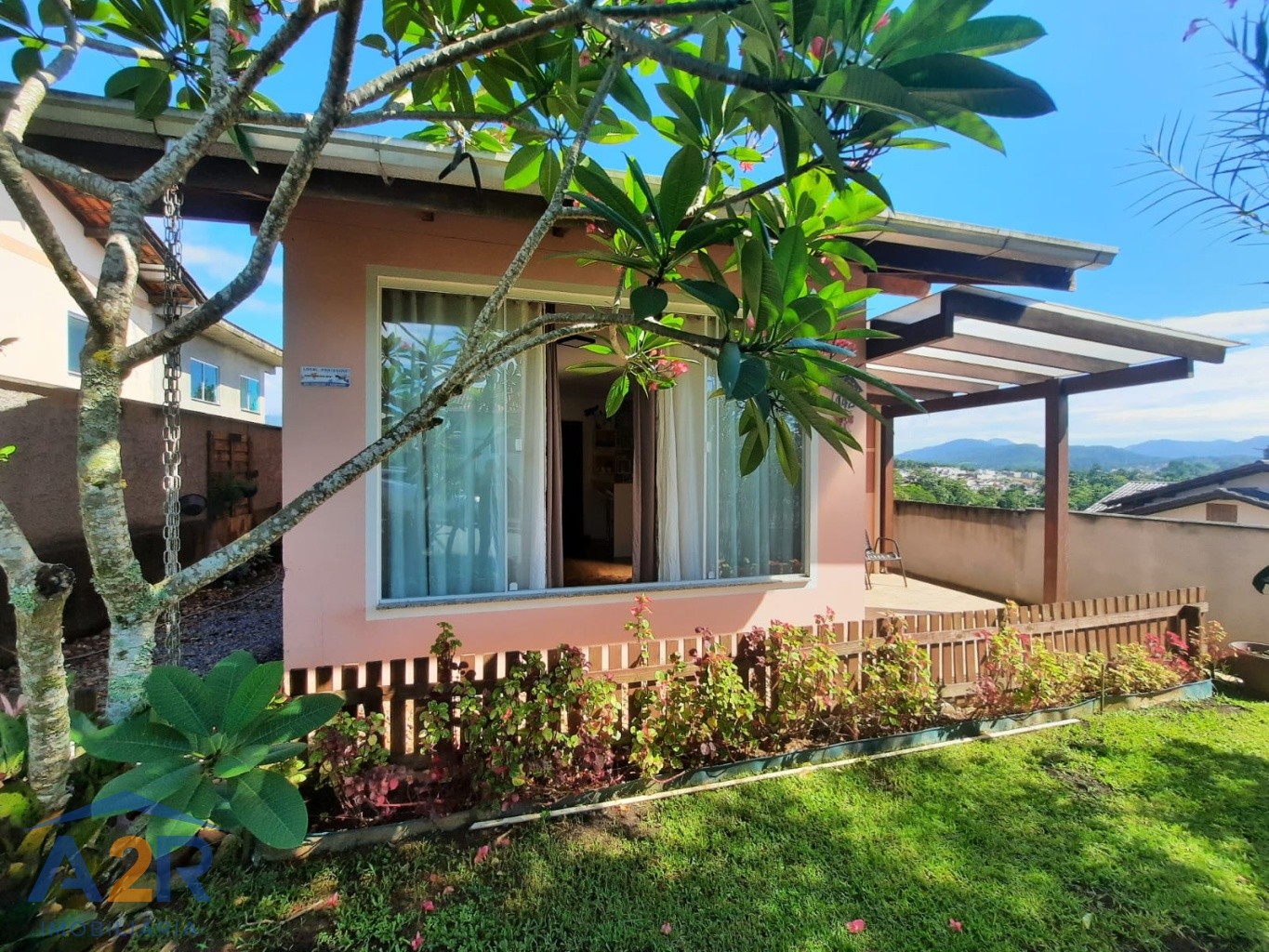 Casa Semi Mobiliada - OPORTUNIDADE - foto 1