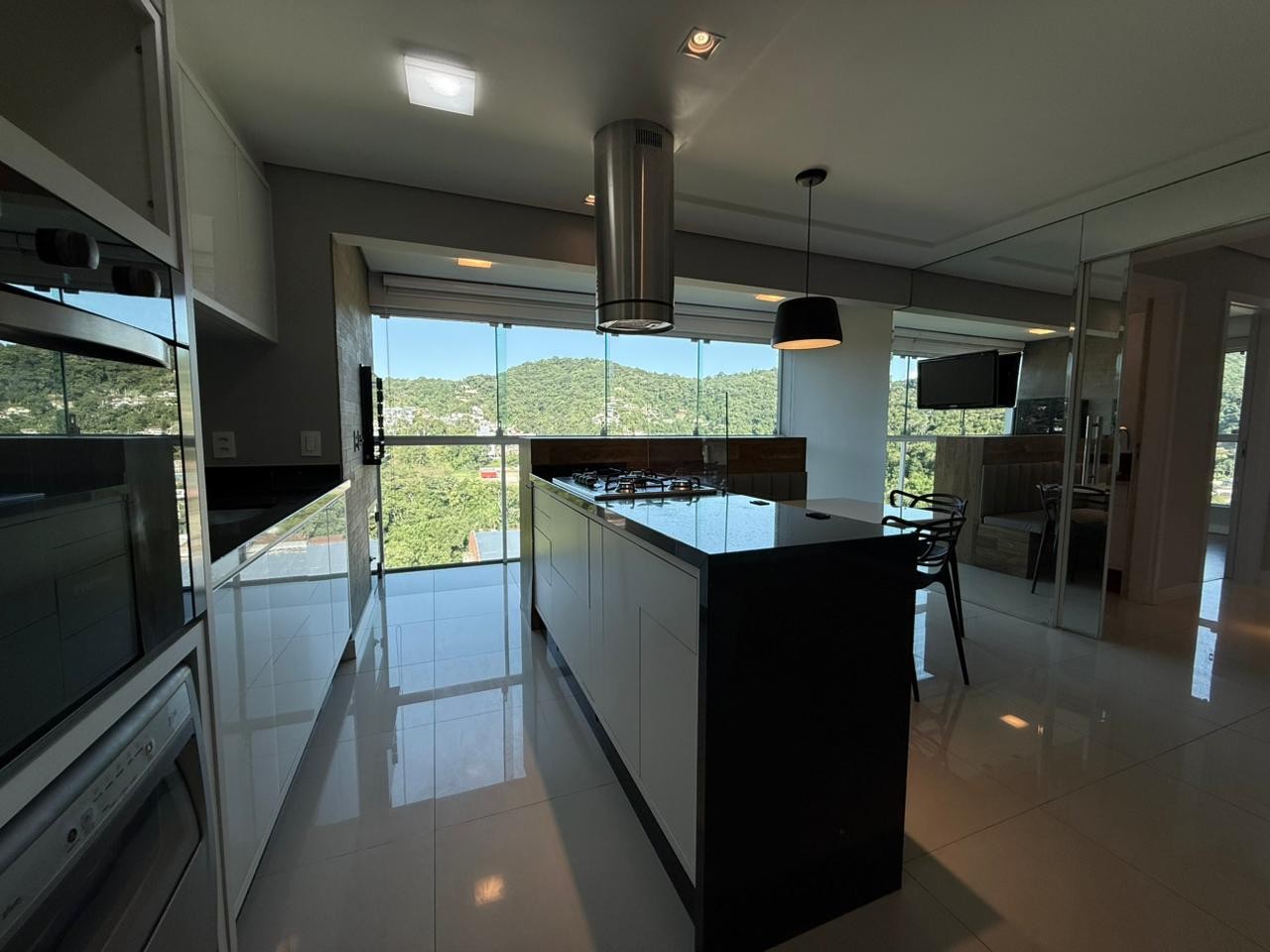 Apartamento semi-mobiliado com 2 quartos e closet na Itoupava Norte - Blumenau/SC — foto 3