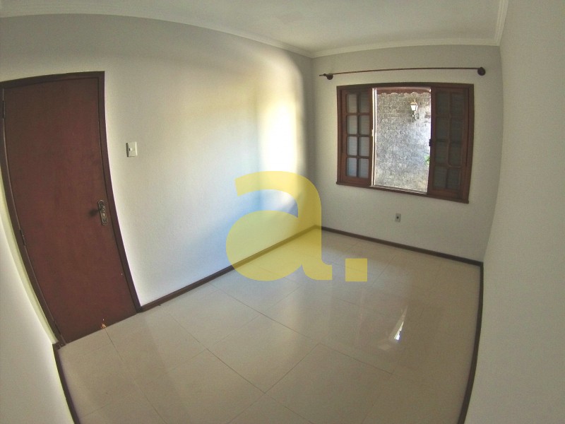 Casa para alugar com 3 quartos, 180m² - Foto 17