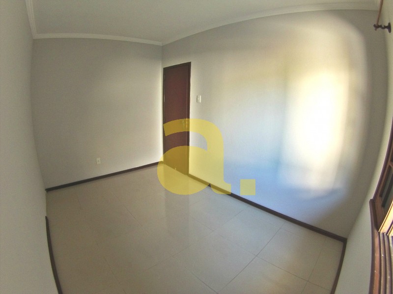 Casa para alugar com 3 quartos, 180m² - Foto 18