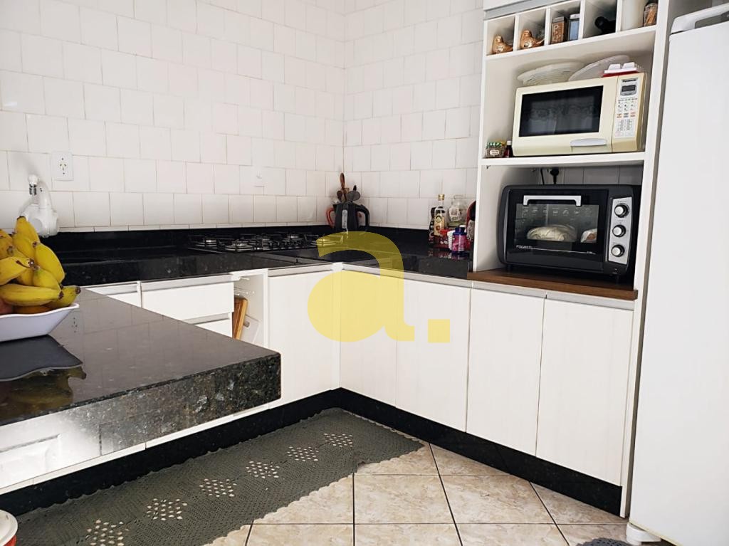 Casa, 3 quartos, 180 m² - Foto 2