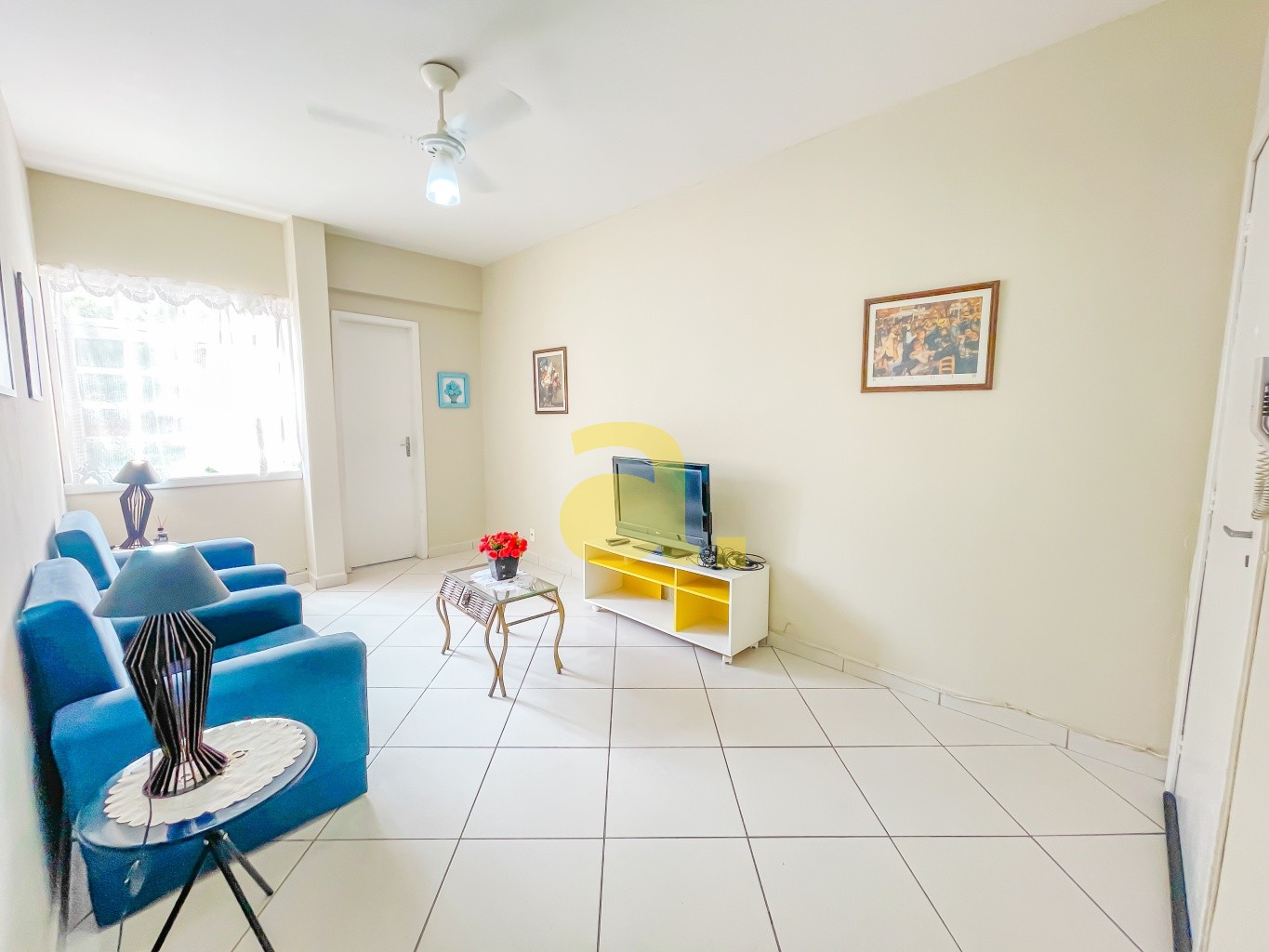 Apartamento para alugar com 1 quarto, 53m² - Foto 1