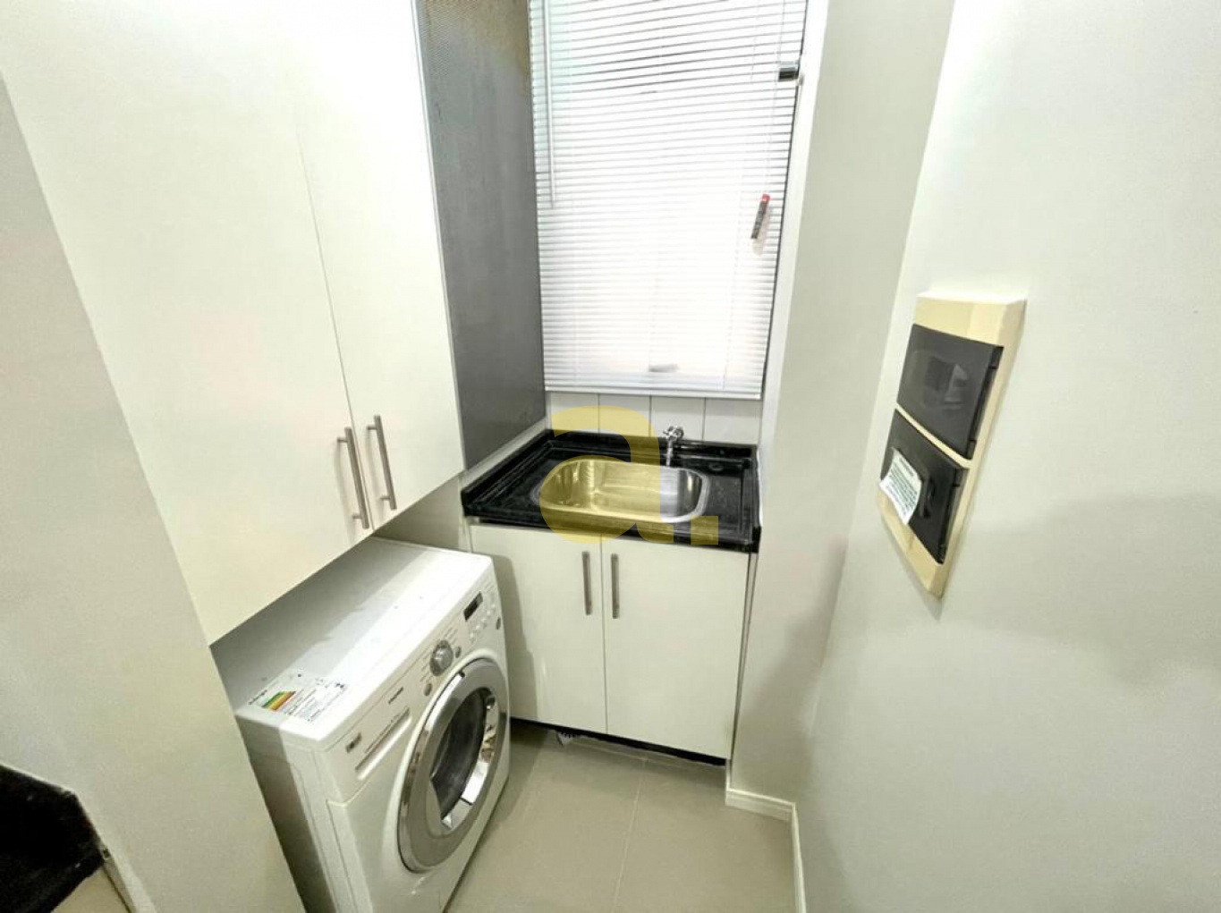 APARTAMENTO COM 1 QUARTO TODO MOBILIADO PARA LOCAÇÃO - JARDIM BLUMENAU — foto 7