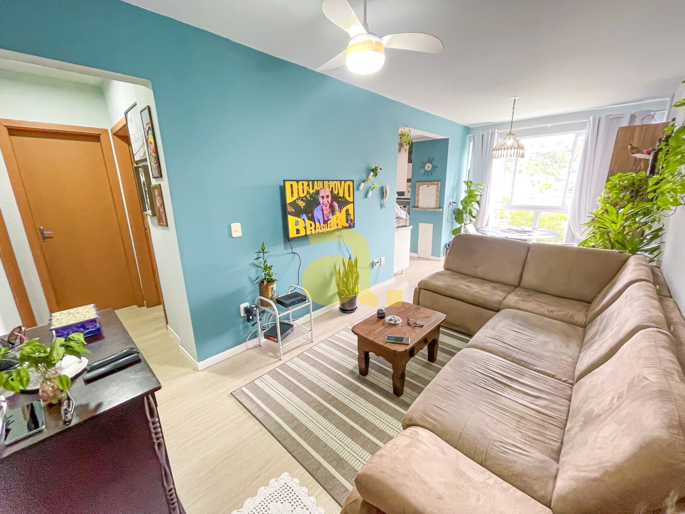 Apartamento à venda com 2 quartos, 68m² - Foto 2