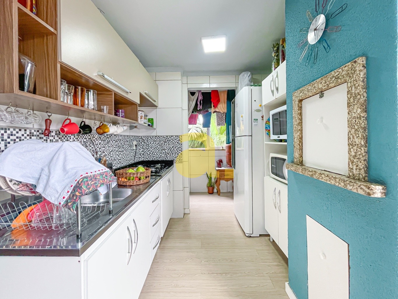 Apartamento à venda com 2 quartos, 68m² - Foto 10