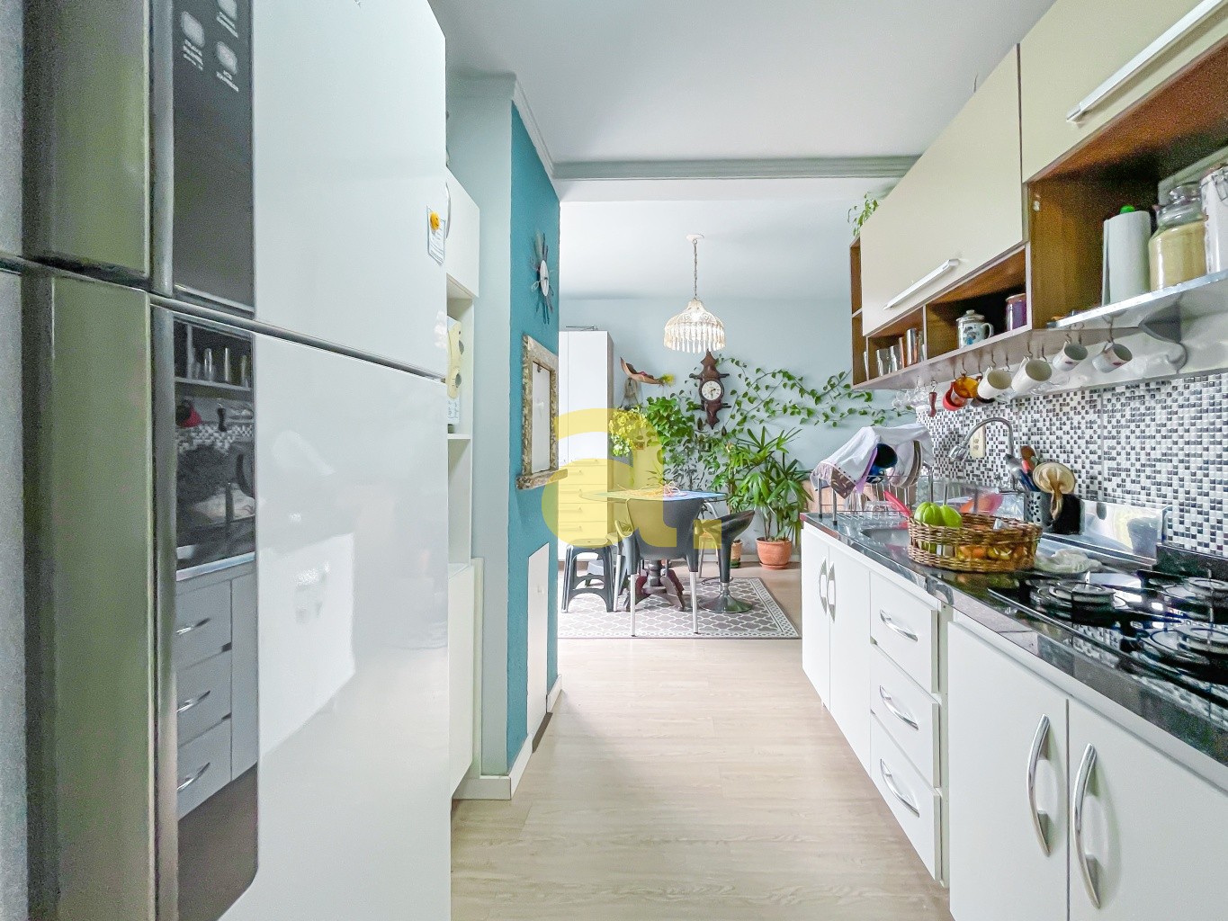 Apartamento à venda com 2 quartos, 68m² - Foto 12