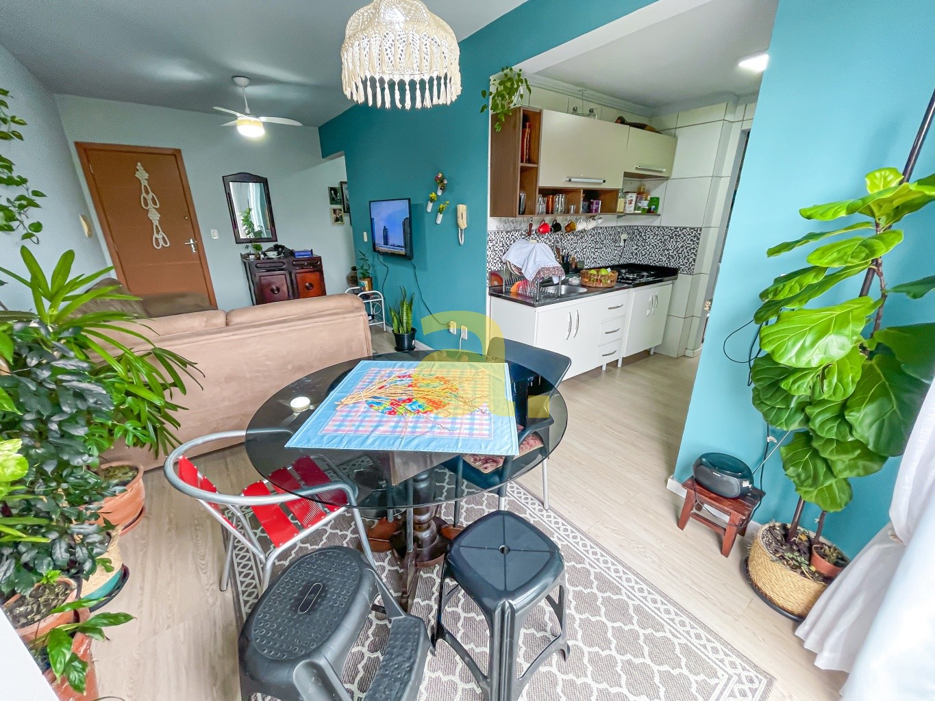 Apartamento à venda com 2 quartos, 68m² - Foto 9